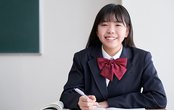 成長期に歯並びや噛み合わせを整えて健康的で美しい笑顔を手に入れる